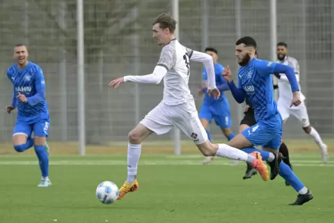 Traf in Koblenz: Noah Meier, hier im Spiel gegen Karbach.