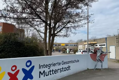 Die IGS Mutterstadt hat fürs kommende Schuljahr insgesamt 96 Anmeldungen mehr bekommen als sie für Fünftklässler Plätze zur Verf