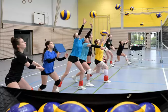 Next Gen: TuS Heiligenstein im Mittwochtraining in der Rhein-Pfalz-Halle.