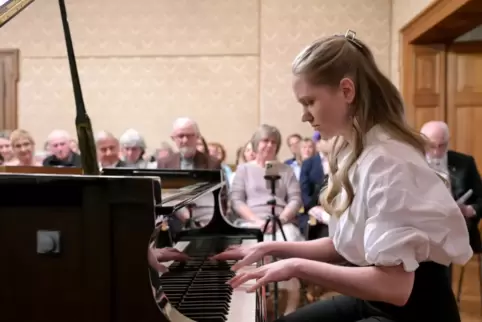 Dasha Shpringer spielt bei dem Soroptimist Club Speyer. 
