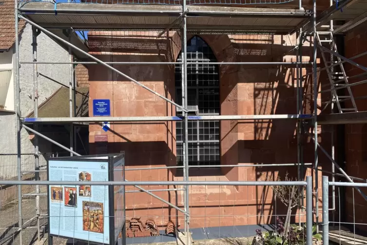 Aktuell arbeitet die Gemeinde an einem barrierefreien Zugang zur Kirche.