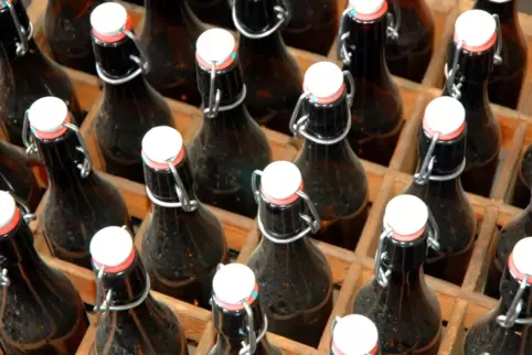 Alkohol: legal, kann aber negative Auswirkungen haben. 