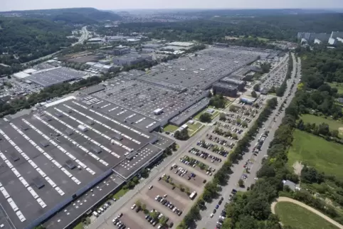 Beim Saarbrücker ZF-Werk (hier aus der Vogelperspektive) arbeiten rund 8500 Menschen. 