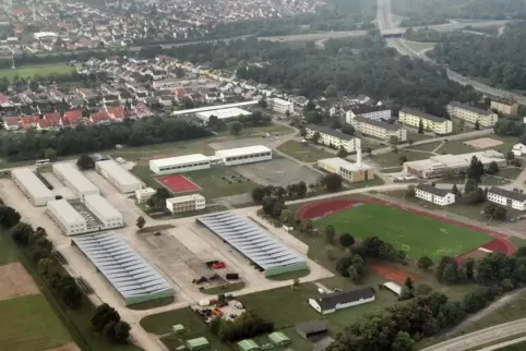 Werden wieder sportlich genutzt: Hallen auf dem ehemaligen Kasernengelände.