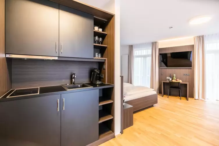 Standard: Zimmer mit K&uuml;chenzeile. 