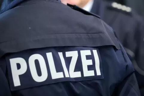 Die Polizei konnte das Handy mit der Ortungsfunktion finden.