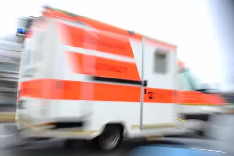 Der Junge kam ins Krankenhaus.