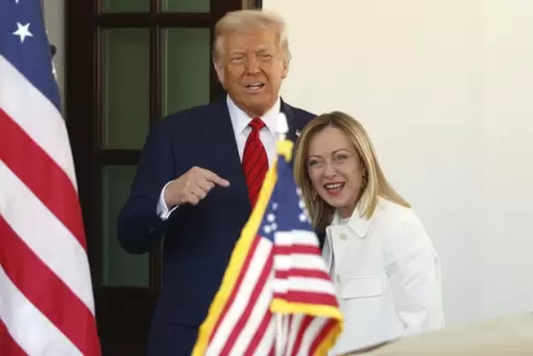 „Meloni gefällt mir sehr“, sagte Donald Trump im Weißen Haus.