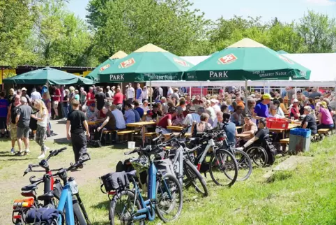 Mächtig was los war wieder beim Hengstbacher Blütenfest. 