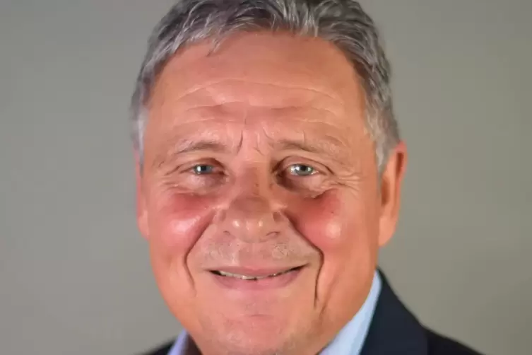Dietmar Pfister spricht von politischen Spannungen.