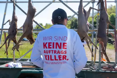 Drastisch: Kritik des Landesjagdverbands an der Grünen-Ministerin Katrin Eder und deren neuem Jagdgesetz am Rande des Parteitags
