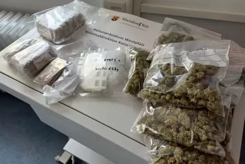 Im März gelang der Soko „Willy“ ein Schlag gegen den Drogenhandel in Kaiserslautern: die Beamten beschlagnahmten Cannabisblüten,