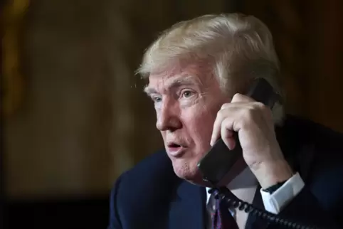 Donald Trump zeigte sich zufrieden nach dem Telefonat mit Putin am Montag. 