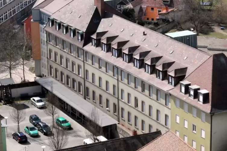 In diesem Geb&auml;udekomplex in der Speyerer Engelsgasse befand sich ein Kinderheim.