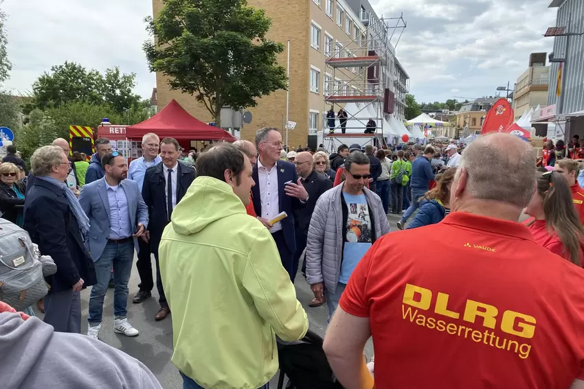 Innenminister Michael Ebling besuchte die Blaulichtfamilie.