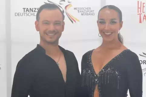 Eric Höh und Marie Sauer tanzen künftig in der Hauptgruppe A Latein.