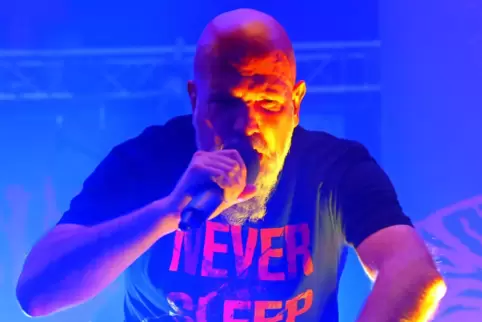 Seit 2003 ist Peter Rummel aus Mutterstadt Sänger der Thrash-Metal-Band Boiling Blood. 