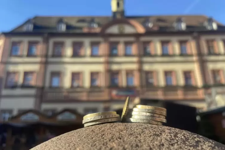 Die Wahl ist am 15. Juni, die Amtszeit beginnt am 1. Januar 2026: Klar ist, dass die Finanzen ein zentrales Thema sein werden. 