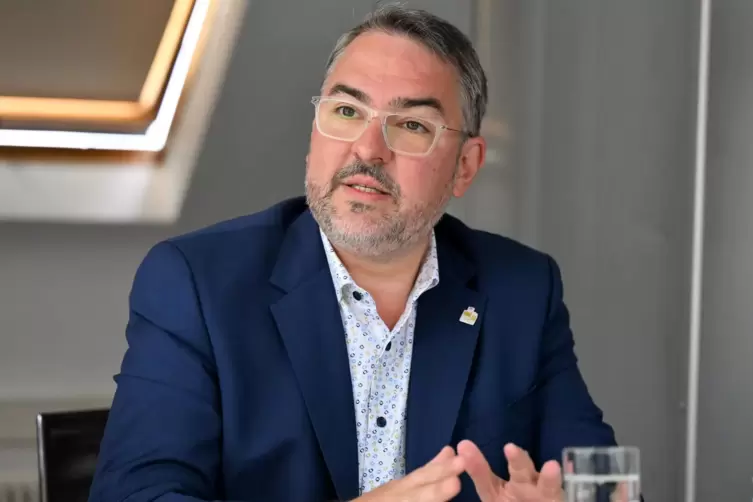 Marc Weigel (FWG) ist seit 2018 Oberb&uuml;rgermeister.