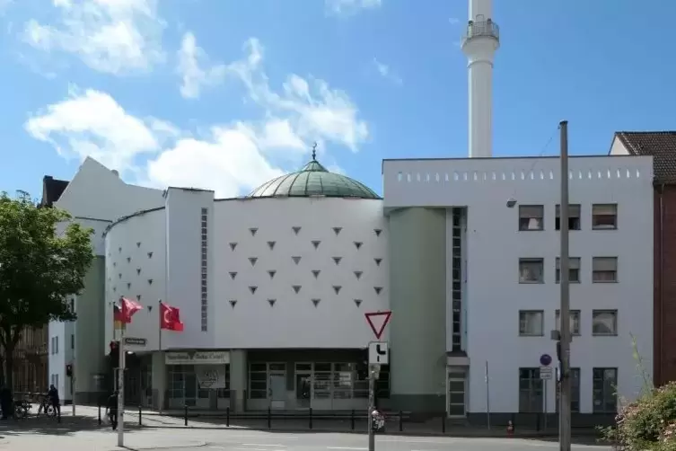 Am Eingang zum Jungbusch: die Yavuz-Sultan-Selim-Moschee.