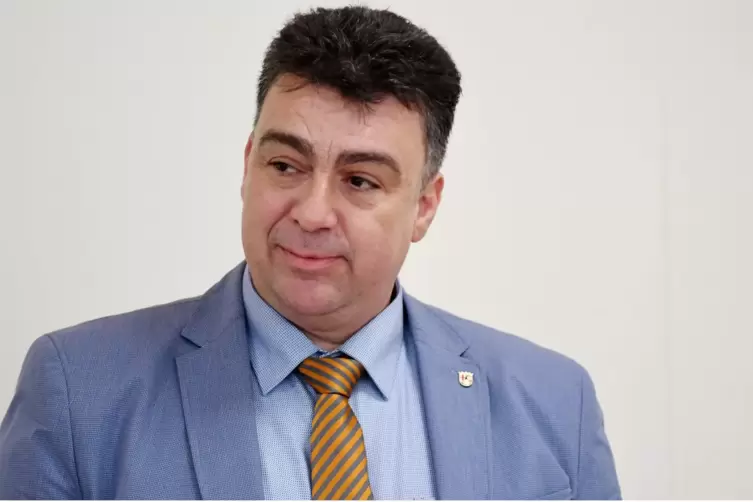 Helge Schwab (53) aus dem Kreis Kusel f&uuml;hrte die Fraktion nach Streits Abgang. Die Fraktion zerbrach schnell, Schwab agiert gl&uuml;c