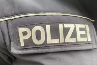 Eine Zeugin hatte in der Nacht auf Samstag die Polizei gerufen, weil ihr etwas Verdächtiges aufgefallen war. 