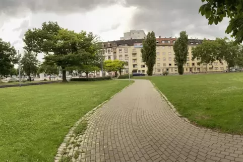 Der Friedenspark: Hier in diesem Bereich soll eine Kita entstehen. 