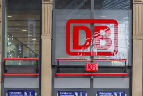 In der zweiten Klasse kostet eine Platzreservierung ab 15. Juni 5,50 Euro statt bisher 5,20 Euro.