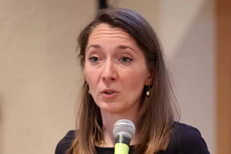 Claudia Braun tritt bei den Landtagswahlen für die CDU im Wahlkreis 50 an.
