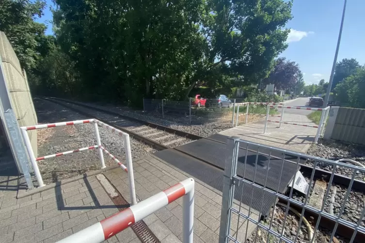 ... doch gerade f&uuml;r &auml;ltere Radfahrer sind diese schwer zu &uuml;berwinden und lenken ab, findet ein Leser.