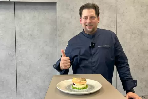 Nicolas Scheuermann ist Leiter der Kochwerkstatt der BASF. 