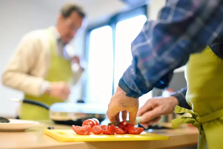 Sehr gut angenommen wird die Kombination von Kochen und Fremdsprachen.