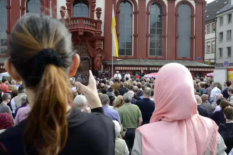 Ein Fest des friedlichen Miteinanders der Religionen war das Ziel der Veranstalter.