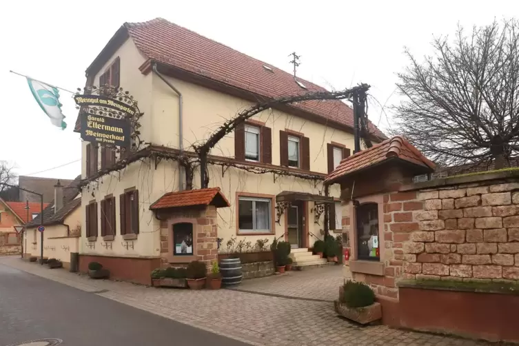 Am bisherigen Betriebssitz in der Ortslage von Kleinfischlingen stie&szlig; der Betrieb von Frank Spiegel an seine Kapazit&auml;tsgrenzen.