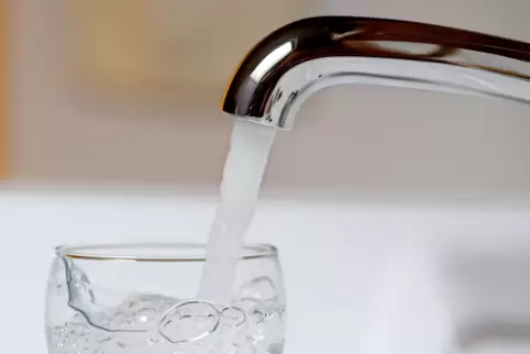 Wie hart das Wasser in den einzelnen Ortsgemeinden der Verbandsgemeinde Freinsheim künftig sein wird, ist derzeit noch nicht kla