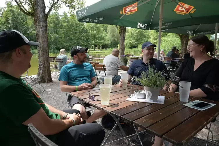 Idyllische Pause am Strecktalweiher.