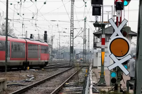 2022 wurde das neue Stellwerk in Wörth in Betrieb genommen. 