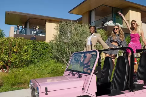Mit der Serie „Sellng Sunsets“ begann der Boom der Streamingserien über Immobilienmakler. 