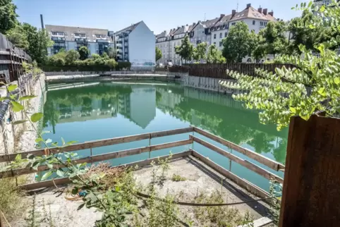 Neu im Ehret+Klein-Portfolio: das Sendlinger Loch in München. Das erinnert an die Scherze, die mit Blick auf die Landauer Kaufho