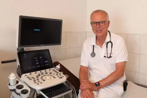 Dr. Achim Raabe wird in Hettenleidelheim vorerst der letzte praktizierende Hausarzt sein.