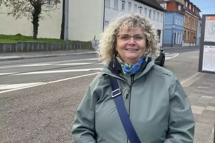 &bdquo;Die Stelle des B&uuml;rgerbeauftragten sollte auf jeden Fall erhalten bleiben&ldquo;, sagt Sylvia Weiler (SPD, Oggersheim). 