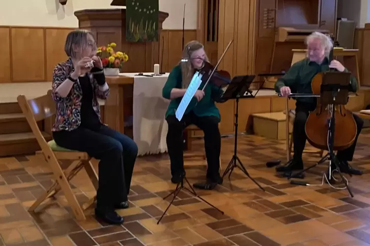 Das Trio Smaragd beehrt am 26. Juli, 20 Uhr, die Mennonitenkirche in Bolanden-Weierhof. 