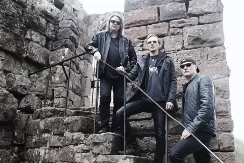 Adorned Graves sind (von links) Wout Wormser, Cailen Leif Graever, Deafon Greaver, es fehlt Lupus Veruta. 
