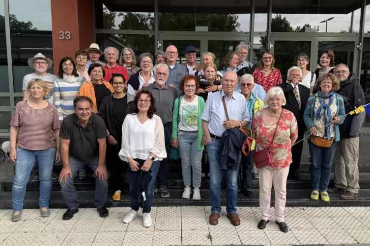 Chartres-Freunde: Speyerer Delegation vor der Abreise in die Partnerstadt. 