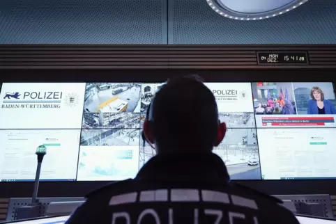 Die Polizeiarbeit kommt nicht mehr ohne moderne Technik aus.