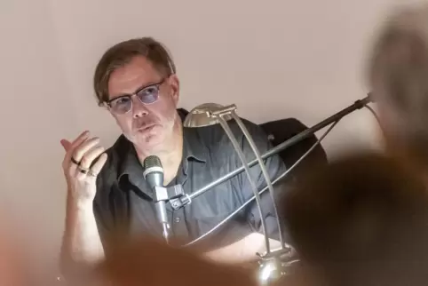 Geheimnisvoll: Markus Heitz bei seiner letzten Zweibrücker Lesung vor drei Jahren. 