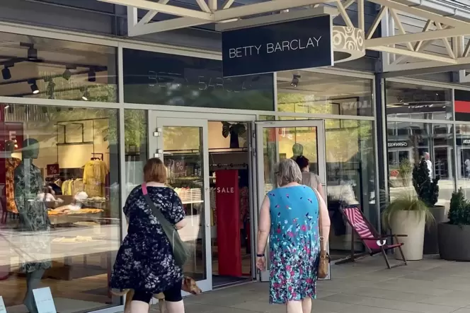 Während die Geschäfte in Zweibrücken und in anderen Städten nur an vier Sonntagen im Jahr öffnen dürfen, gilt für das Outlet ein