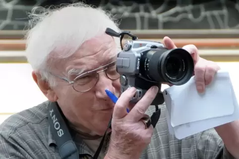 Auch im Alter noch journalistisch im Einsatz: Werner Hill. 