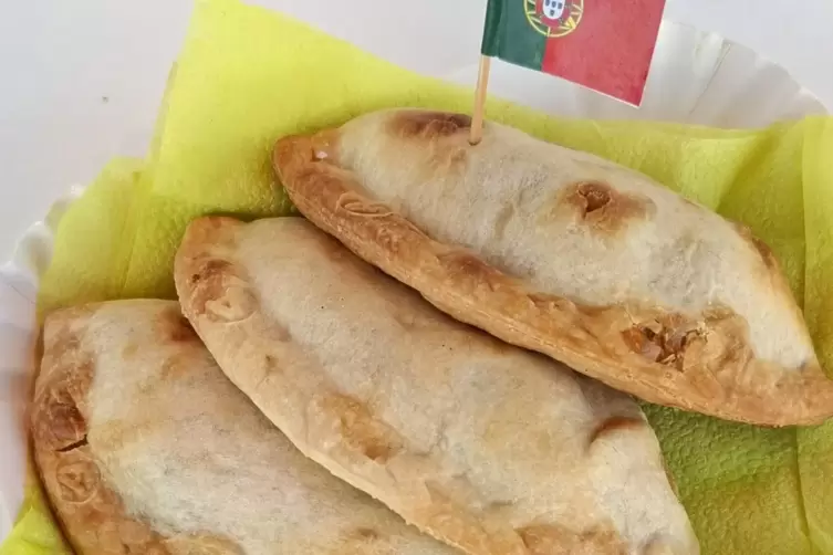 Portugiesische Empanadas gibt es auch.