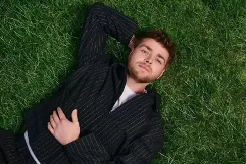 Ein bisschen wie Adele, nur christlicher: Alex Warren. 